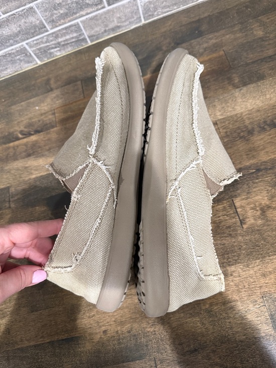 Crocs Santa Cruz Mens Loafers Tan Size 12 - Picture 8 of 11